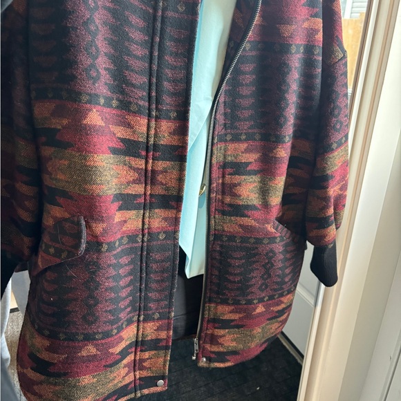 BB Dakota Multicolor Patterned Coat - Picture 4 of 4